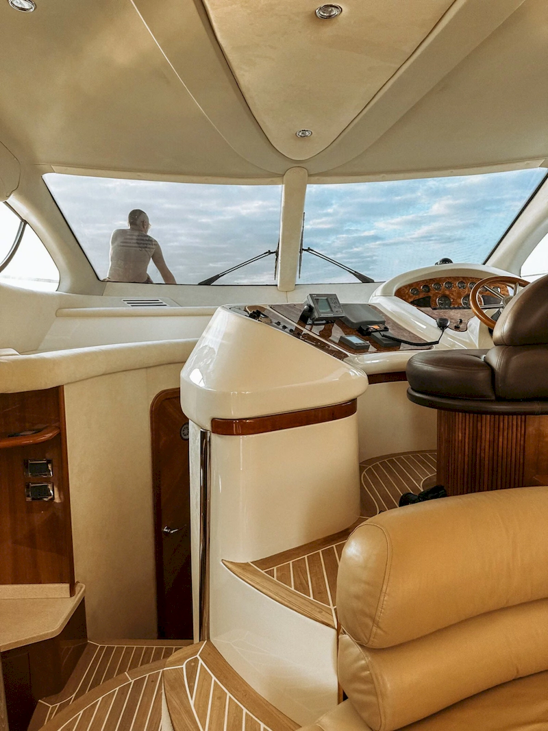 Яхта Azimut 46 image- 12